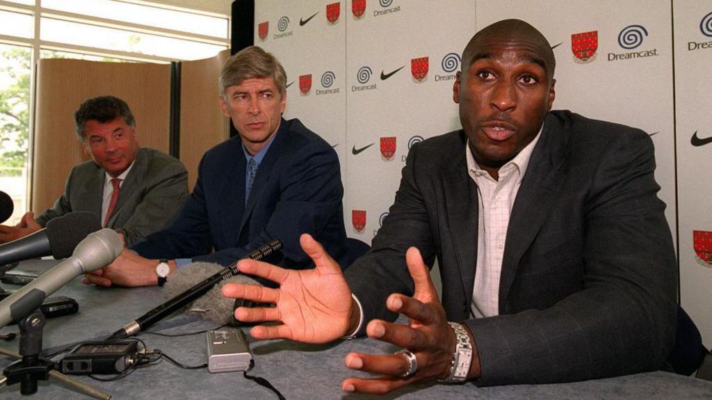 Sol Campbell and Arsene Wenger