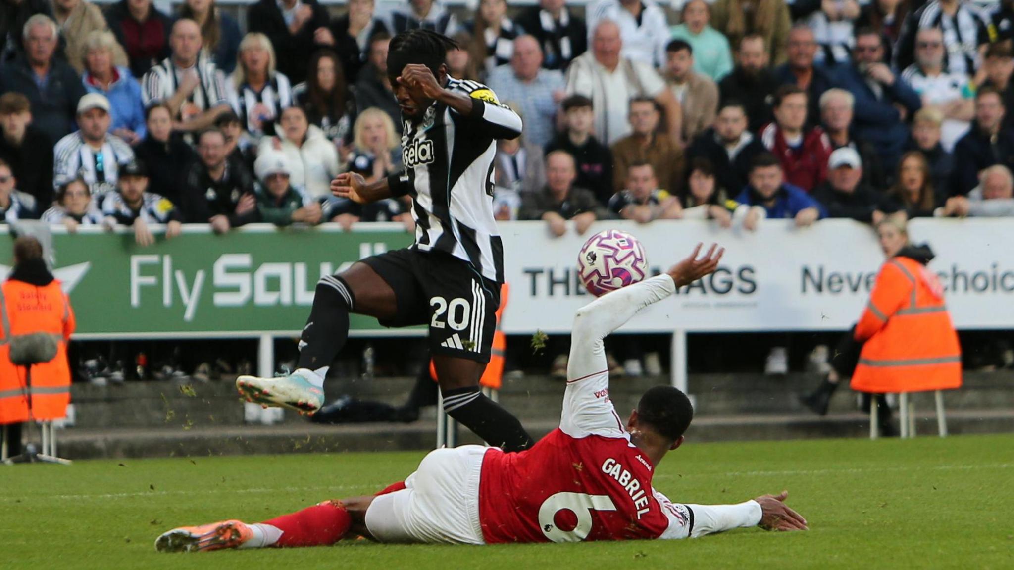 Arsenal's Gabriel handles the ball against Newcastle