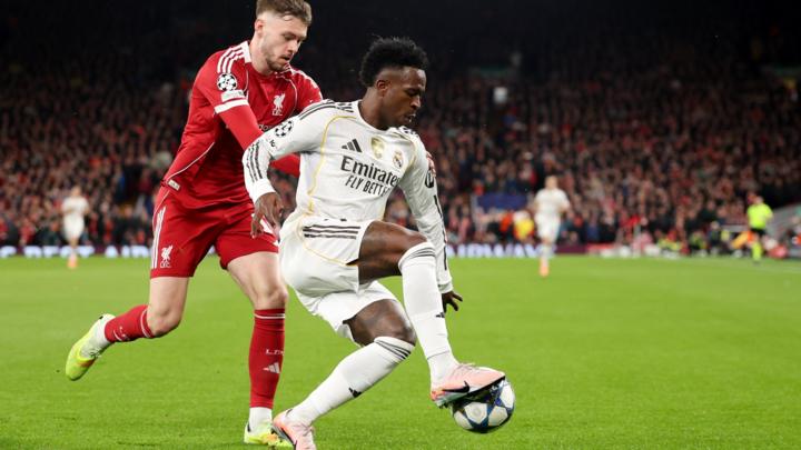 Conor Bradley and Vinicius Jnr