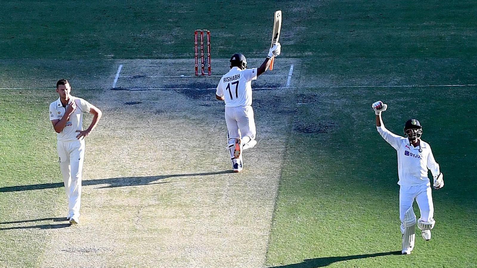 India celebrate win over Australia at the Gabba in 2021
