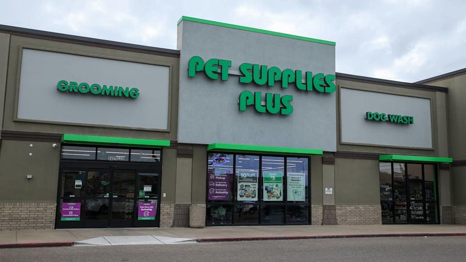 Pet Supplies Plus franchisee IKPM Pet Supply LLC files for bankruptcy protection.Reuters Connect/USA Today