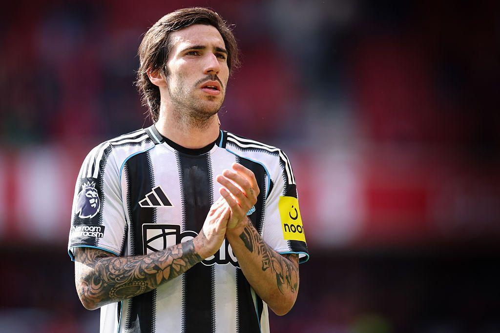 Newcastle United midfielder Sandro Tonali