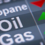 Crude Oil Prices Push Higher Ahead of Holiday Weekend